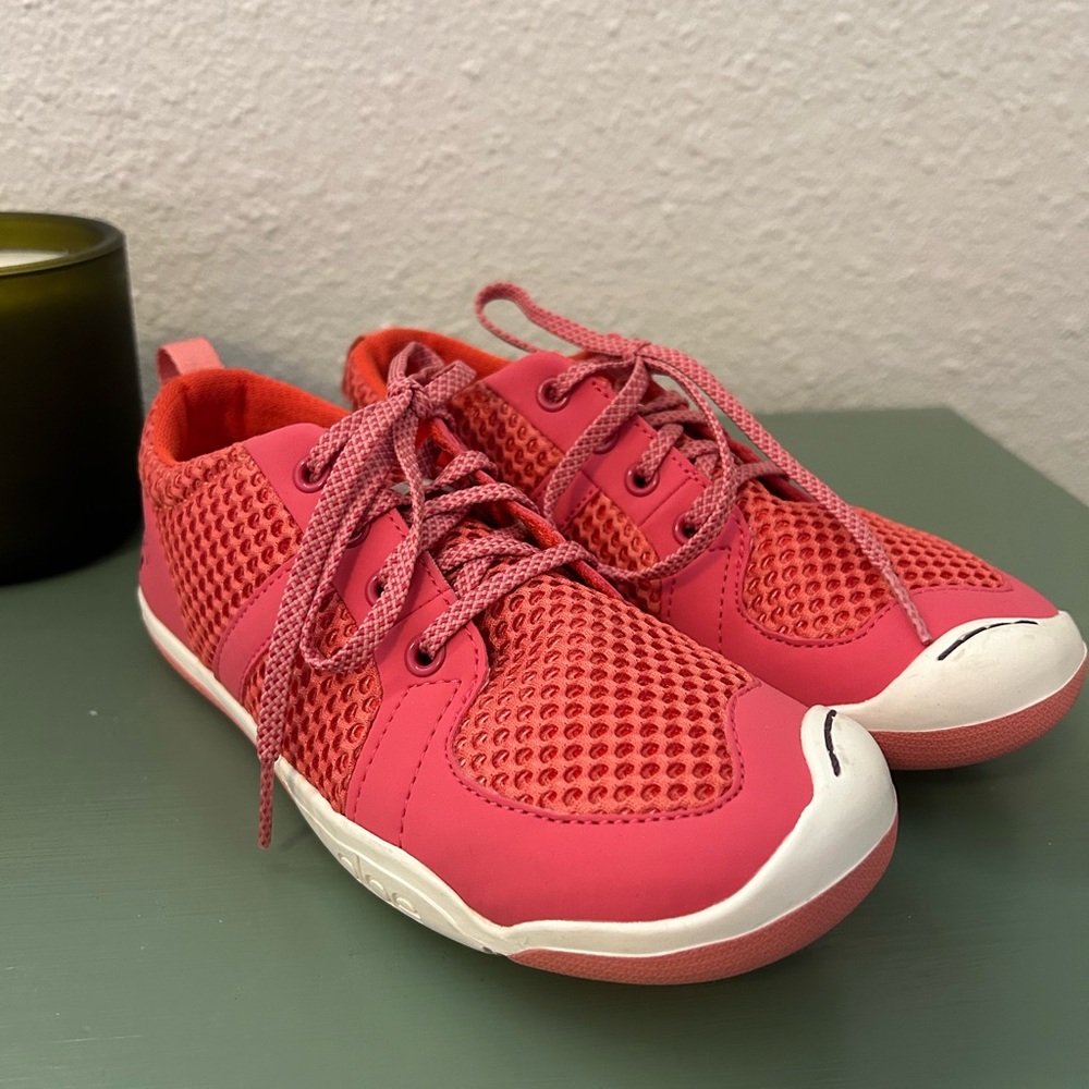 Plae sneakers, brand new, size 1